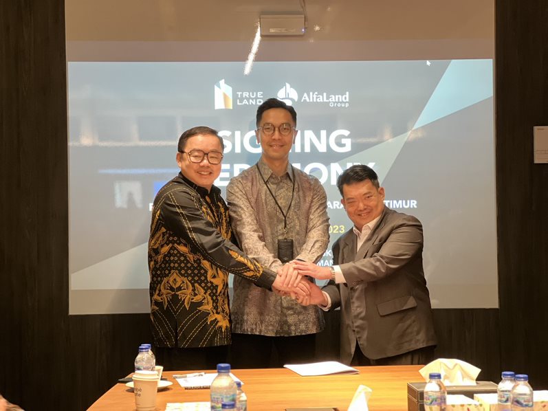 signing-cooperation-agreement-alfaland-group-and-true-land-idx-true-will-develop-area-in-karawang